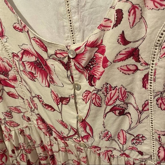 MinkPink Flowy Floral Mini Dress size Med - Picture 13 of 16